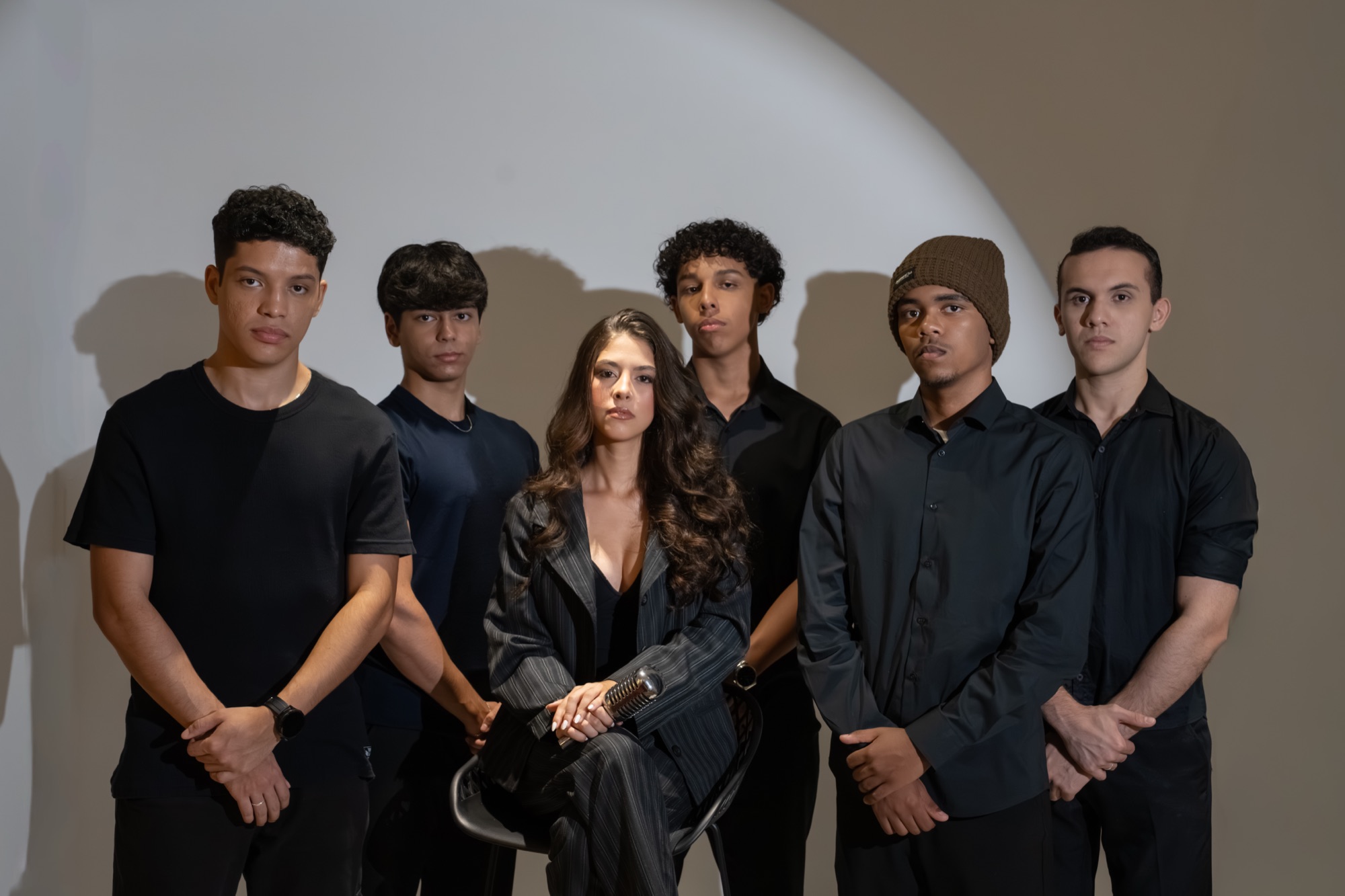 Banda Fifteen — Ensaio